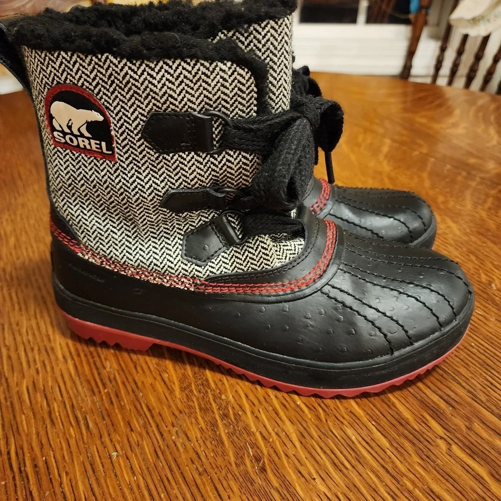 Sorrel Womens Tivoli Size 6.5  Boots Houndstooth Rubber Faux Fur‎ Fleece Lining